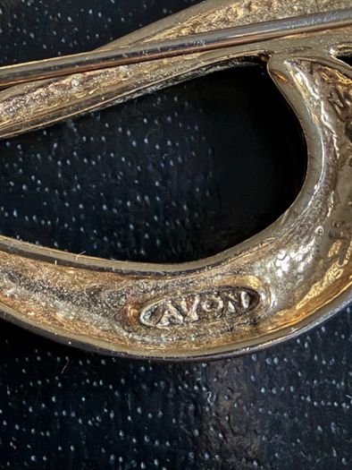 Avon brooch