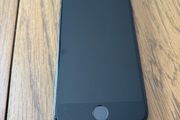 iPhone se 2021