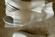 White Ceramic Chinese Soup Spoons (9)