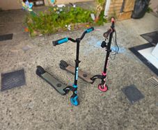 2 kids electric scooters