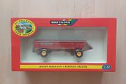 Britains Massey Ferguson 4 Wheeled Trailer Farm Model 1:32 Scale 9567 MINT