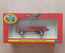 Britains Massey Ferguson 4 Wheeled Trailer Farm Model 1:32 Scale 9567 MINT