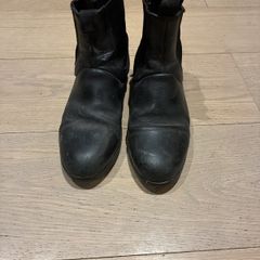 horse riding boots size 5