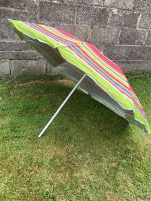 Beach umbrella beach parasol like new