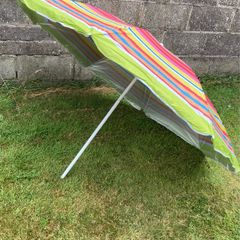 Beach umbrella beach parasol like new