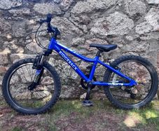 Ridgeback MX20 Kids Mountain Bike in blue