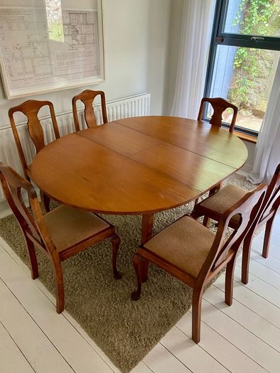 Mid-century extendable dining table & vintage chairs