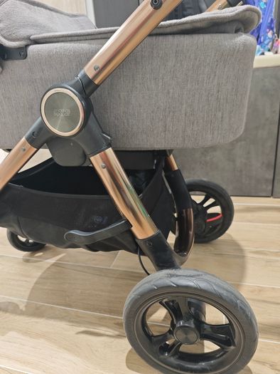 Mamas and Papas Occaro Travel System + Winter accessories,in Great condition (Bundle)