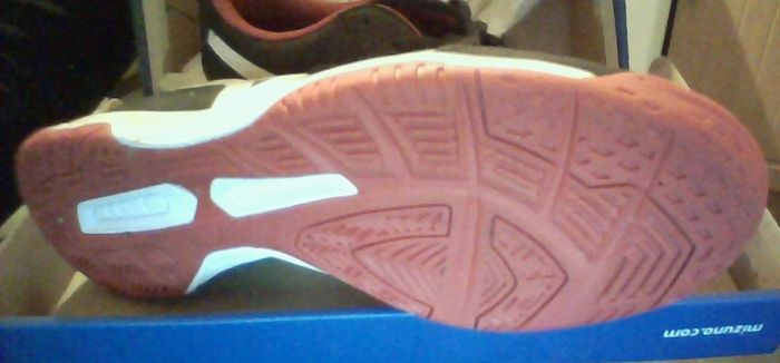 astro turf Mizuno Morelia Sala Classic IN - size 9
