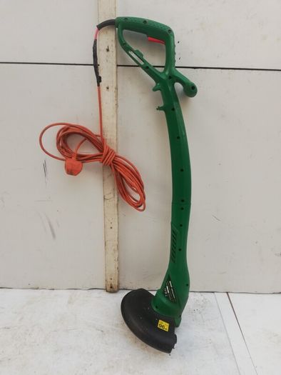 grass trimmer