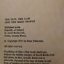 The Gun The Law And The Irish People. By Sean Edmonds. Published By Anvil Press Tralee Co Kerry. Vintage FIRST EDITION 1978.Paperback In Good Condition. Image 3