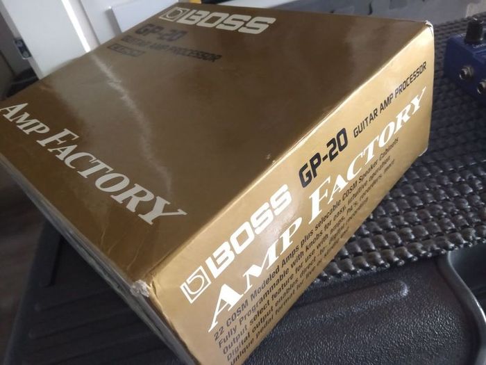 BOSS GP-20 Amp Factory.