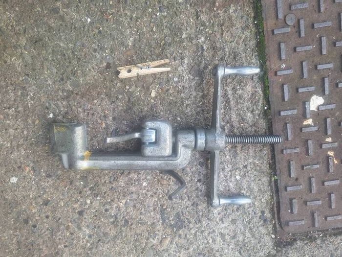 banding tool