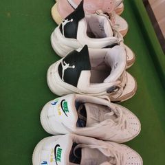 3 pairs trainers size4.