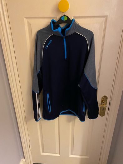 mens top
