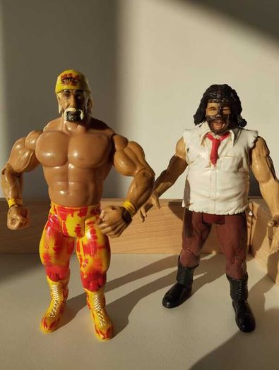 WWE Wrestling Action Figures  Hulk Hogan  Mankind Bundle