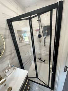 shower door
