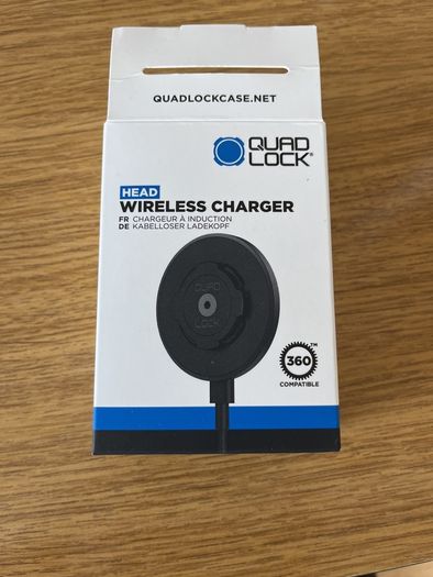Quad Lock 360 wireless charging head with mount