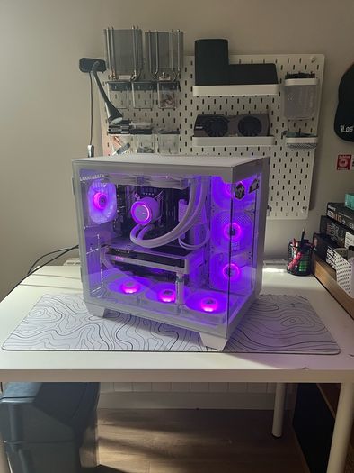 White RTX 5060 Gaming PC | i7-11700F | 32GB RAM | 1TB SSD | Liquid Cooled