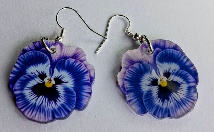 Majestic Lavender Pansy Floral Earrings