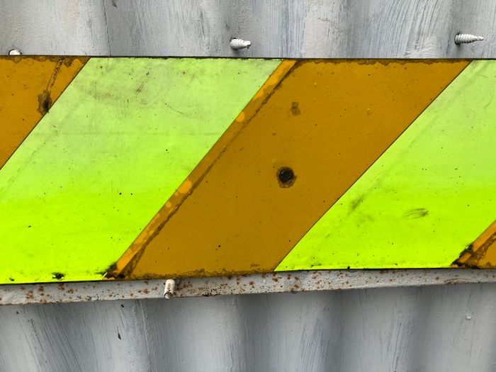 Metal trailer reflector