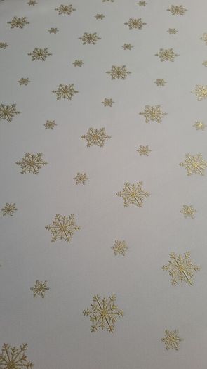 Bespoke Christmas tablecloths, runners, napkins. Made to measure