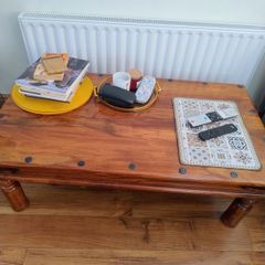 Coffee table in perfect condition