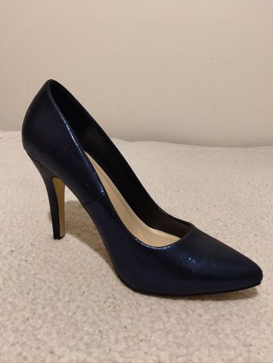 Pacomena By Menbur Sparkly Occasion shoes,