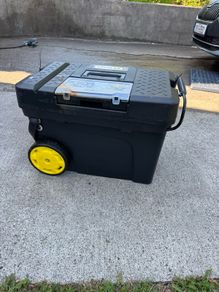 Stanley pro mobile tool box