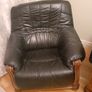 3 piece black leather sofa Image 2