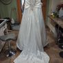 wedding dress Image 4
