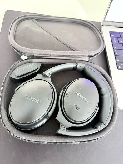 Bose QuietComfort 35 Series 1, excellent condition with new headband & earpads