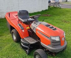 ride on lawnmower