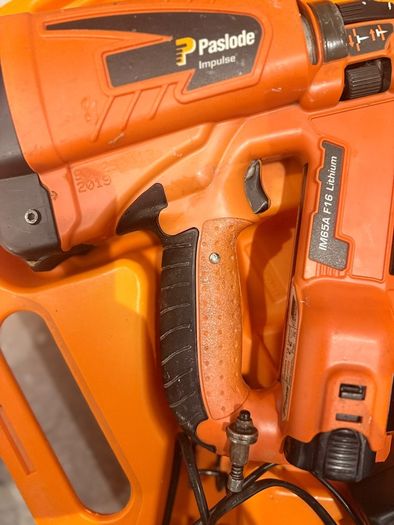 Paslode Im65a F16 Lithium Second Fix Nail Gun