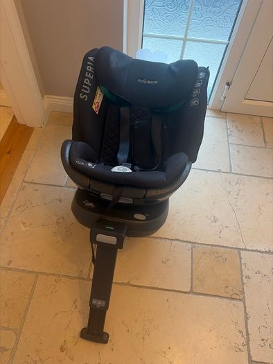 Infant car seat