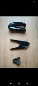Stapler + Single 6mm Hole punch + Staple remover