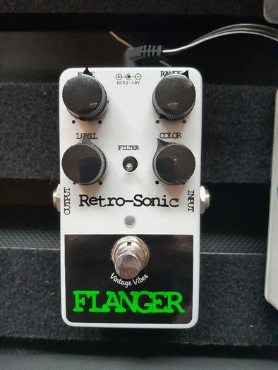 Retrosonic flanger