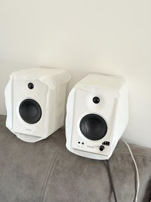 speaker