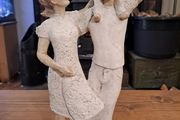 Daisy Chain Our Treasure Family Figurine Enesco 2007