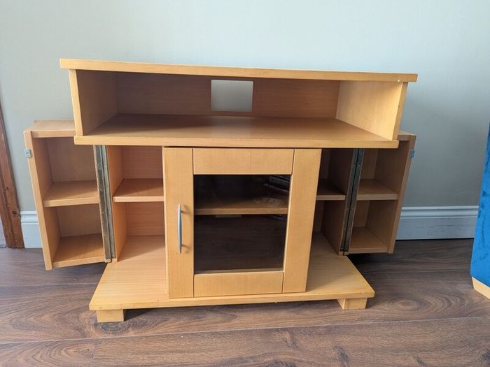 TV cabinet