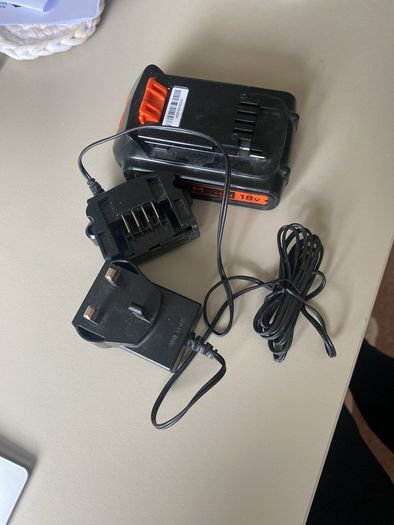 Black+Decker 18v Lithium battery and charger
