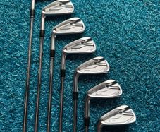 Srixon ZX7 irons - Stiff - Left Handed