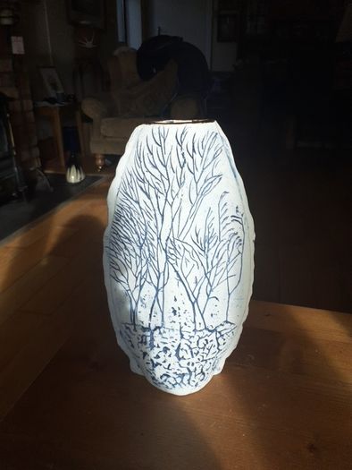 Pottery vase.