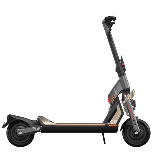Segway GT2 super fast electric scooter (rrp new = 3,200 euro)
