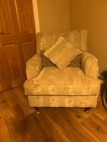 arm chair