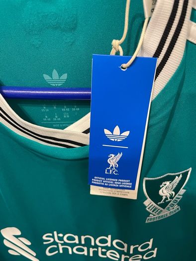 Adidas Liverpool 3rd Jersey Women's M(12)