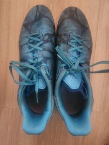 Kipsta football boots size 7