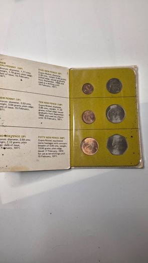 Official Ireland's Decimal Coins Set 1969 to 1971 Uncirculated