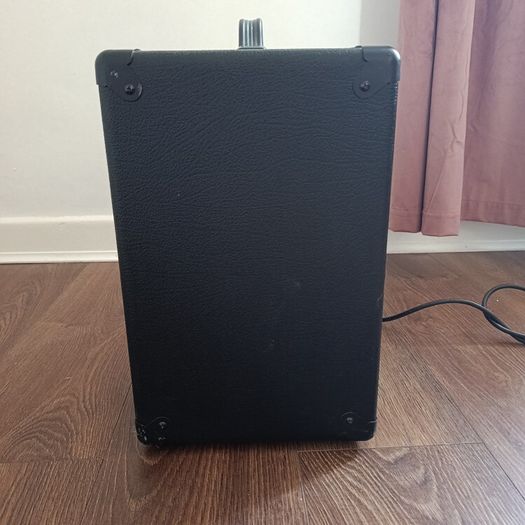 Marshall MB15 Bass Amp