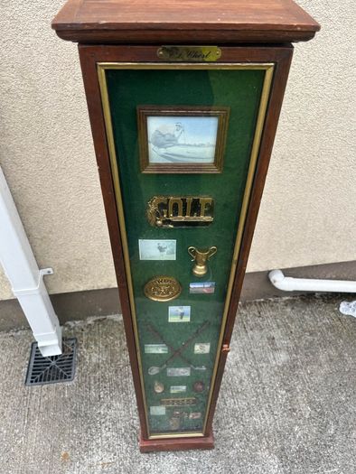 Small golf cabinet